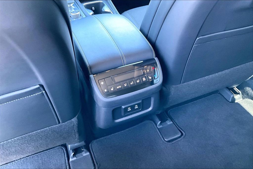 Certified 2026 INFINITI QX60 Luxe w/ Cargo Package FWD image 35