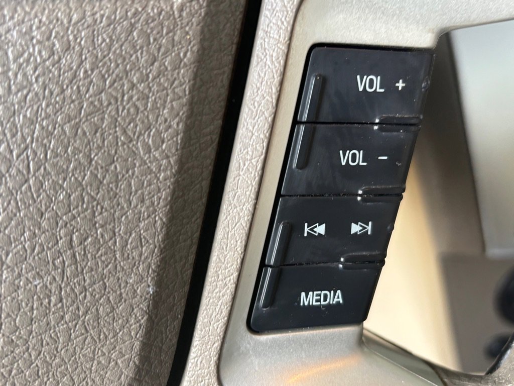 Used 2006 Mercury Milan image 13