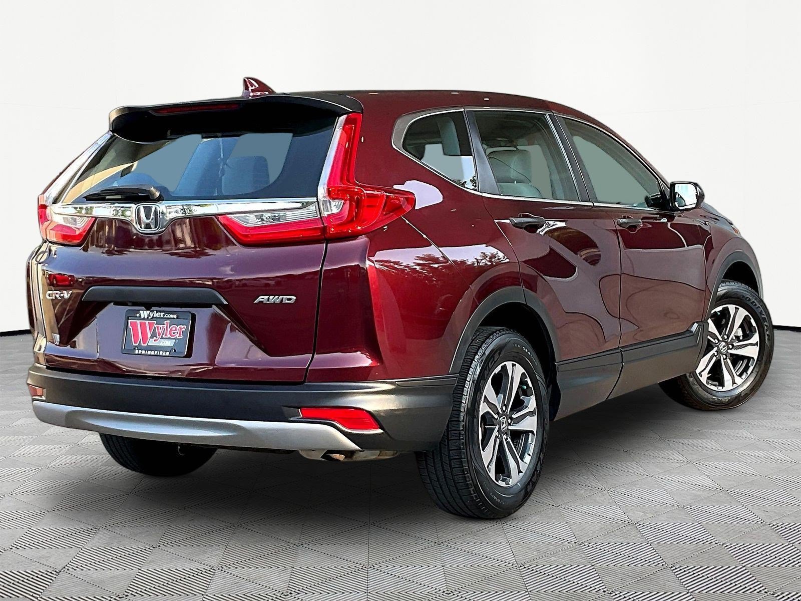 Used 2018 Honda CR-V LX image 6