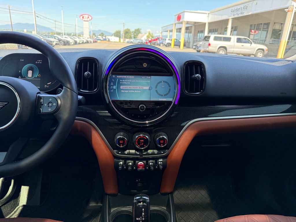 Used 2024 MINI Cooper Countryman S w/ Signature Upholstery Package AWD/4WD image 22
