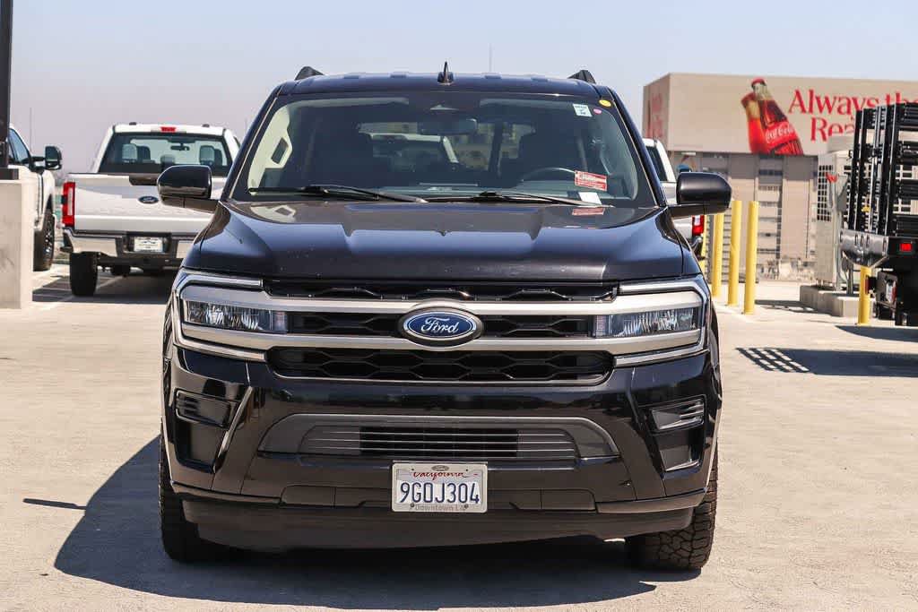 Used 2023 Ford Expedition Max XLT RWD image 2