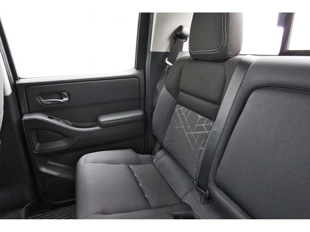 New 2026 Nissan Frontier SV w/ SV Convenience Package RWD image 9