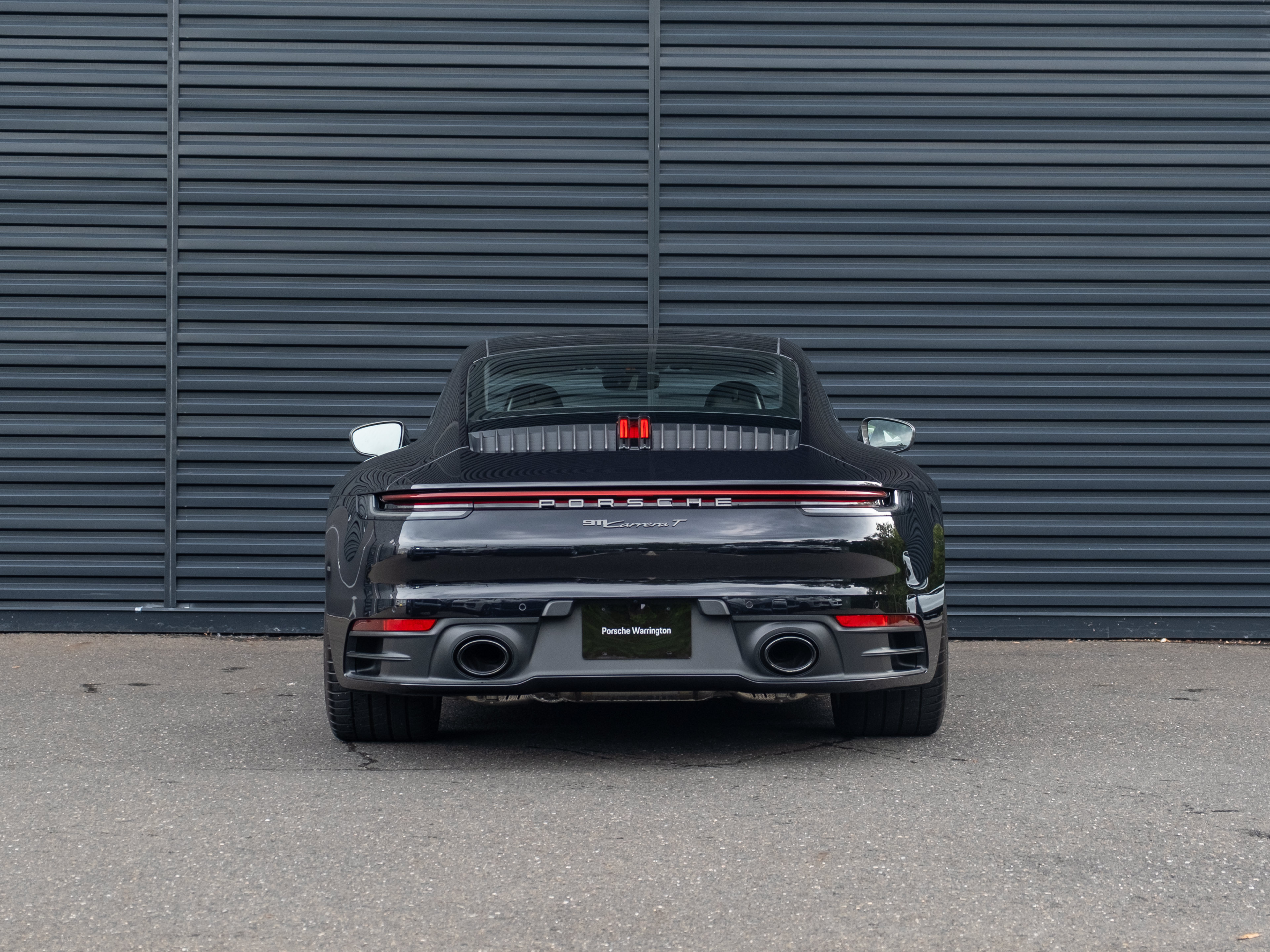Certified 2024 Porsche 911 Carrera T RWD image 7