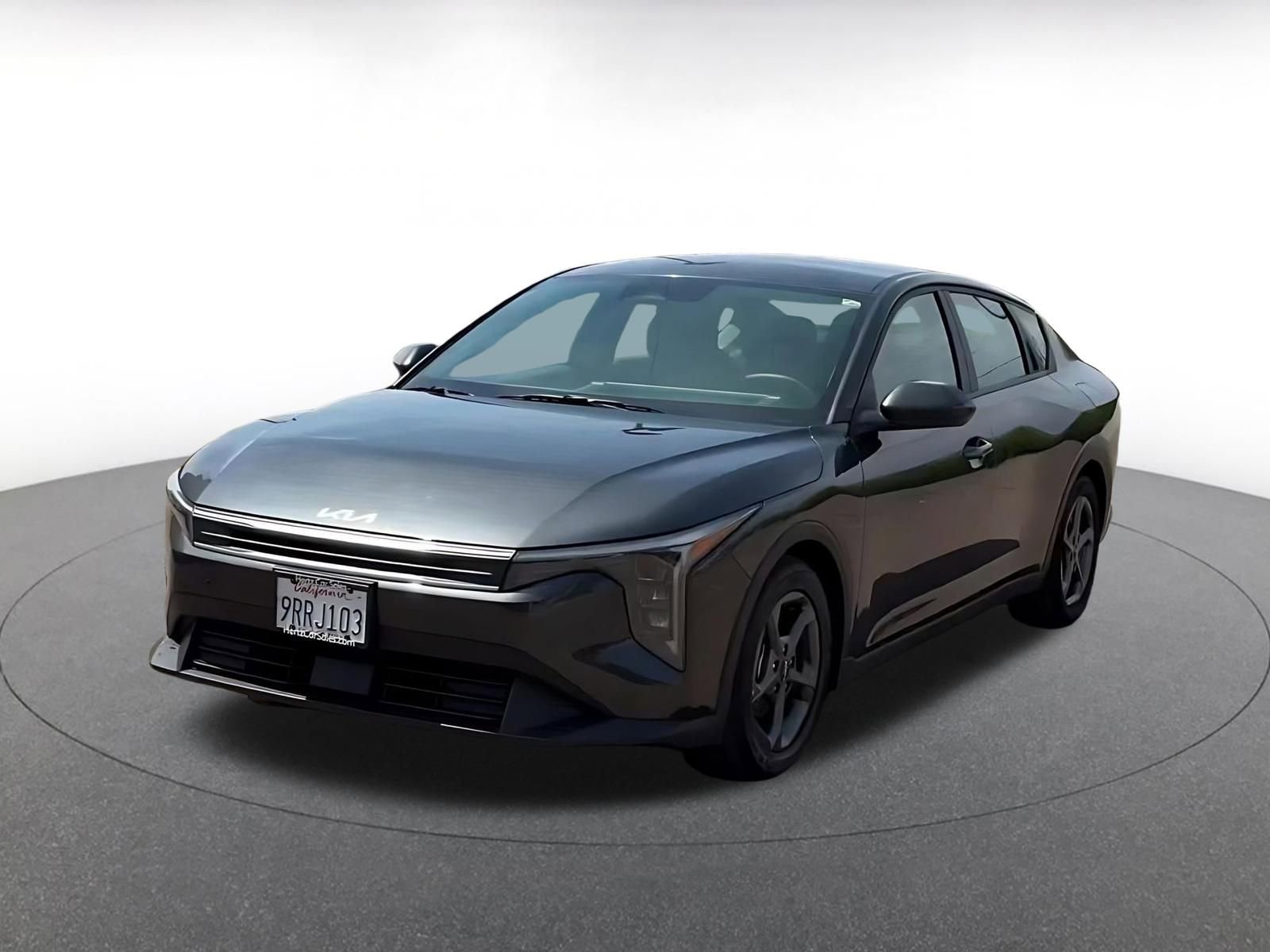 Used 2025 Kia K4 LXS image 7