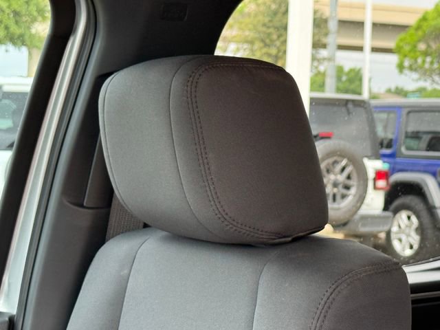 Used 2026 Toyota Tundra SR5 AWD/4WD image 10