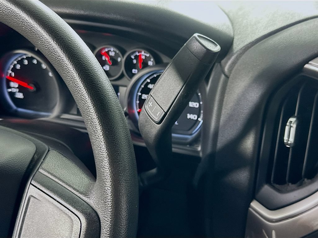 Used 2022 Chevrolet Silverado 1500 W/T w/ WT Value Package AWD/4WD image 29
