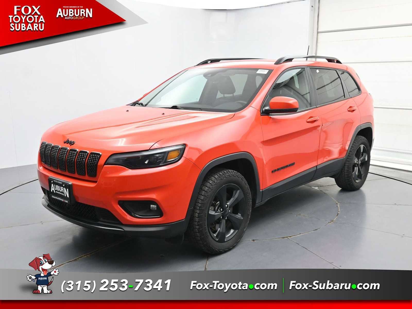 Used 2021 Jeep Cherokee Latitude Plus AWD/4WD image 2