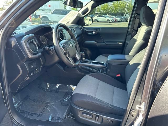 Used 2023 Toyota Tacoma TRD Off-Road AWD/4WD image 12