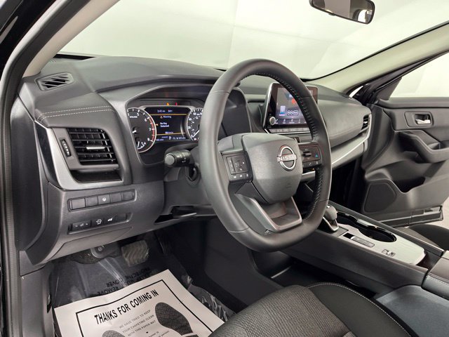Certified 2026 Nissan Rogue SV FWD image 20