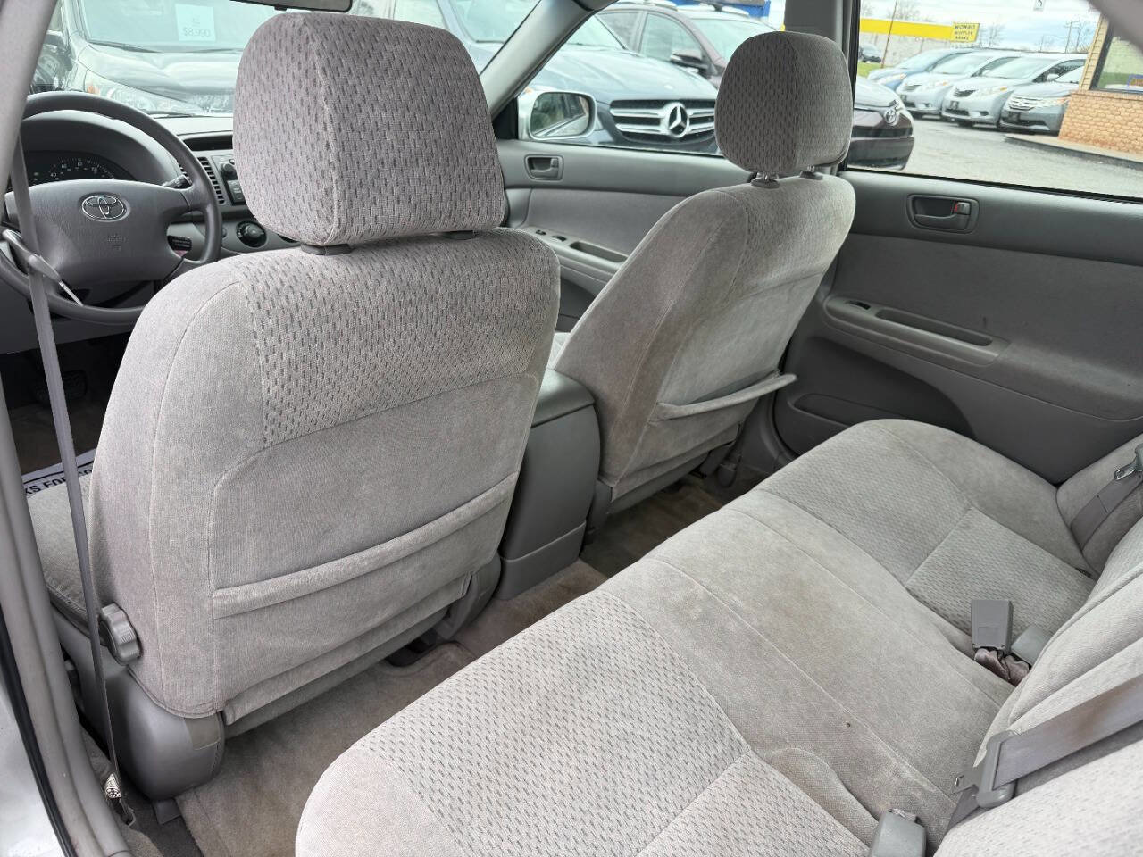 Used 2002 Toyota Camry LE FWD image 28
