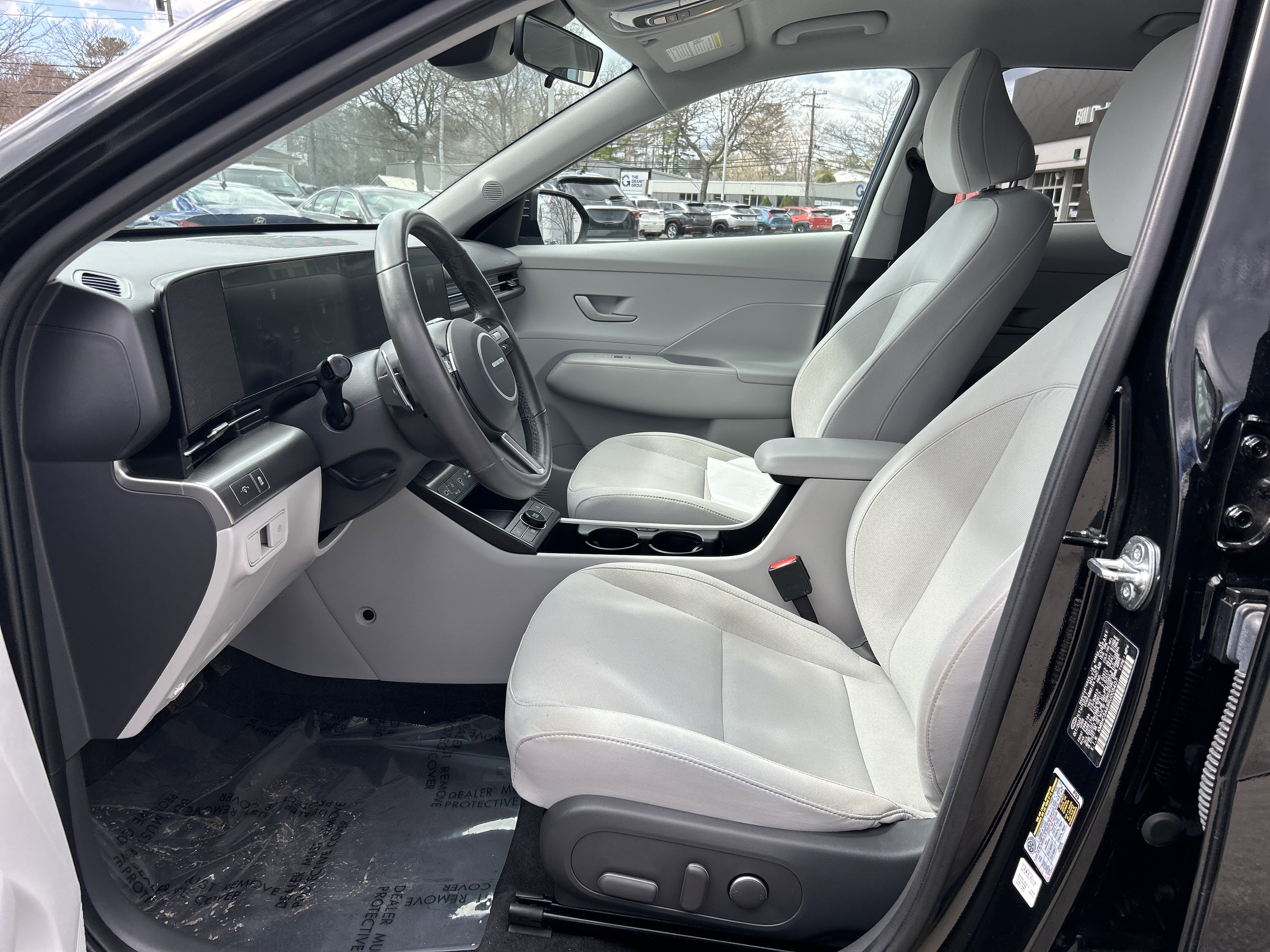 Used 2024 Hyundai Kona SEL FWD image 14