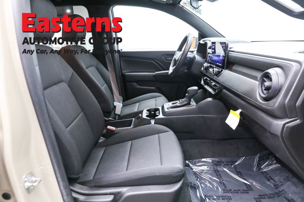 Used 2024 Chevrolet Colorado W/T image 22