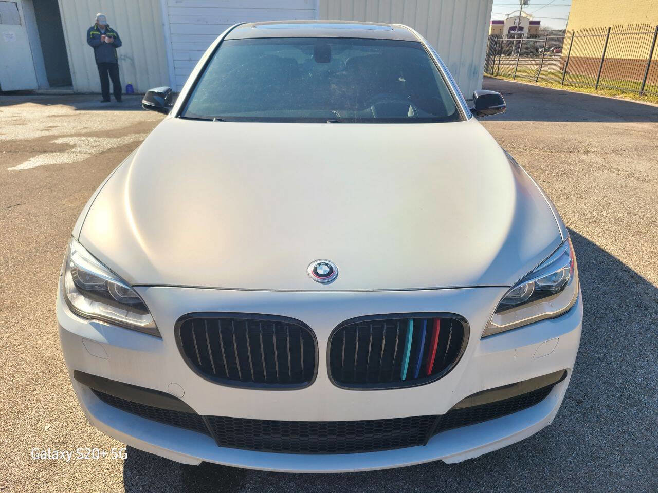 Used 2014 BMW 750Li xDrive image 2