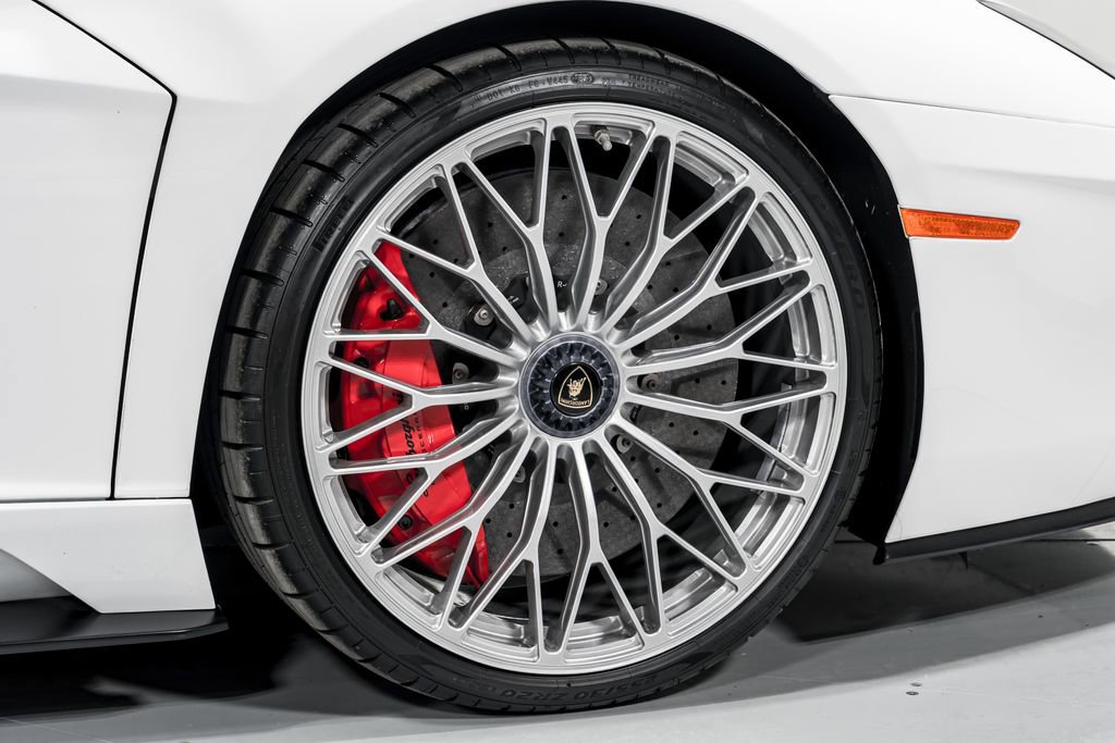 Used 2018 Lamborghini Aventador S image 53