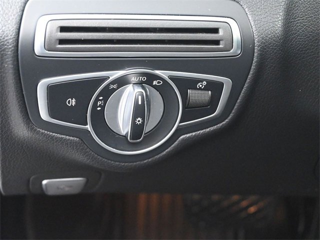 Used 2020 Mercedes-Benz C 300 Sedan image 21