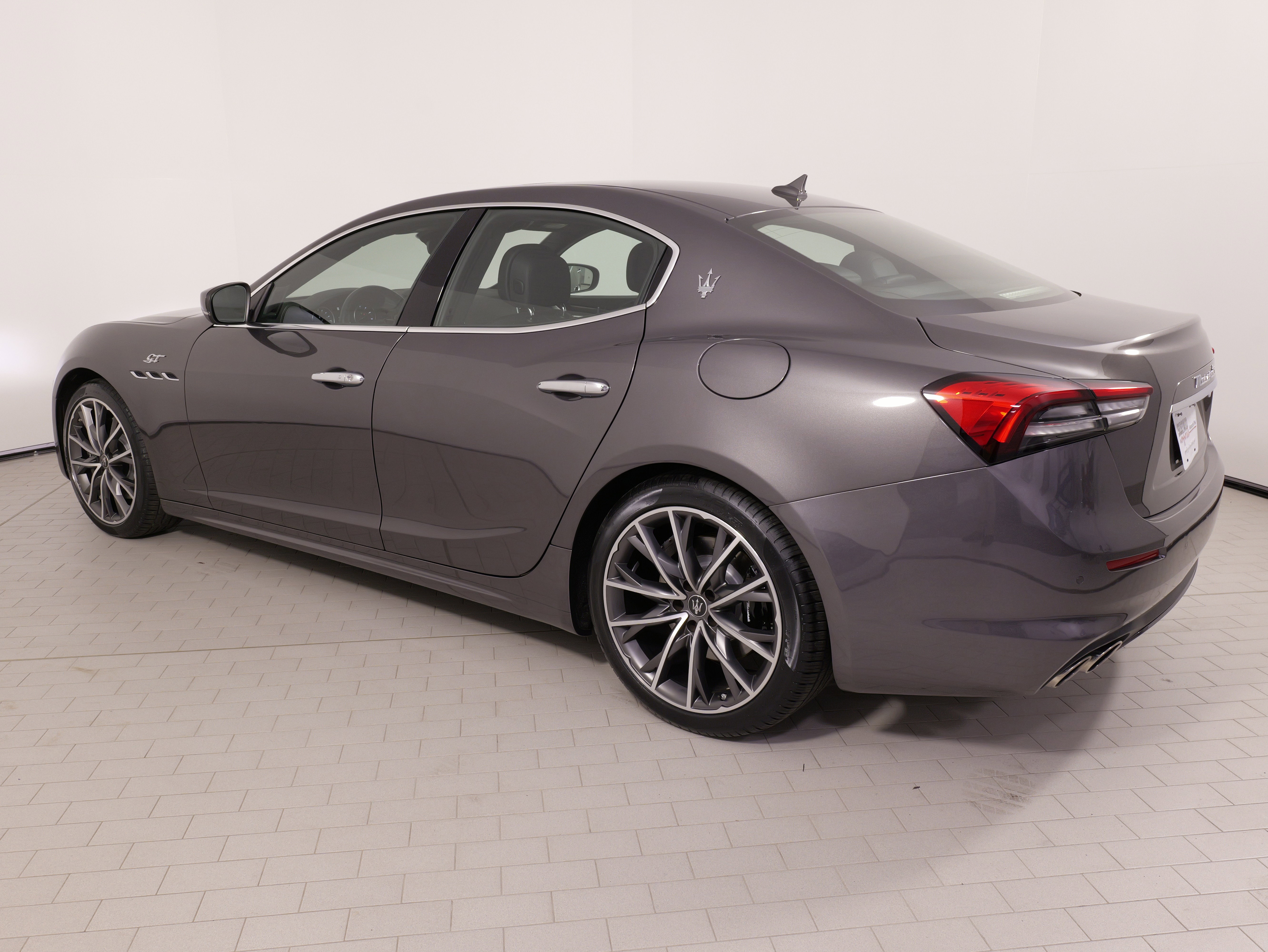 Used 2023 Maserati Ghibli GT image 15