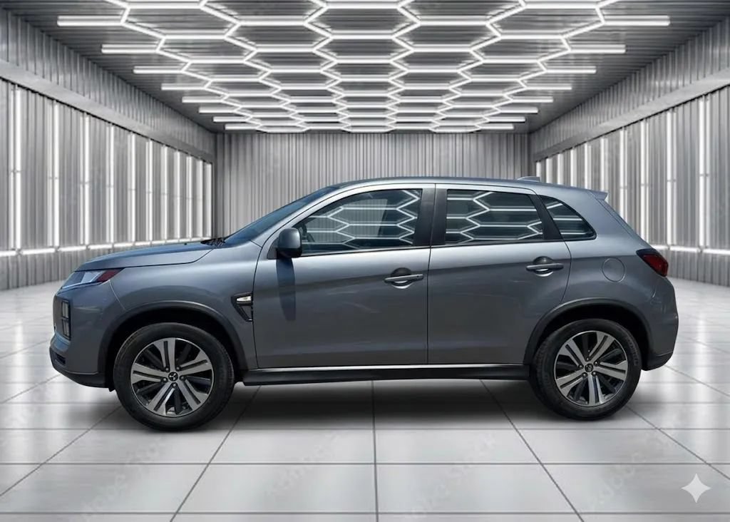 Used 2021 Mitsubishi Outlander Sport LE AWD/4WD image 2