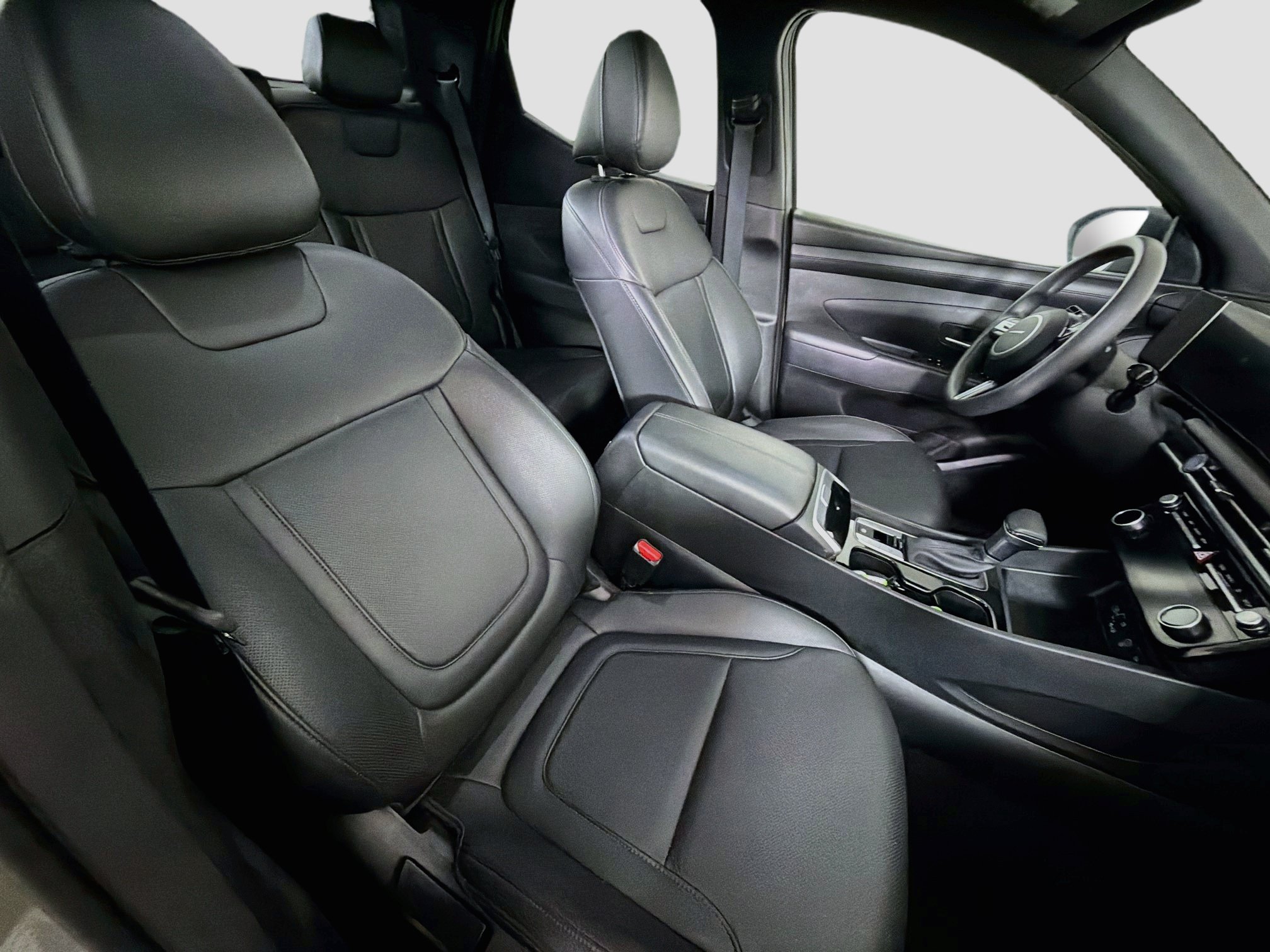 Used 2025 Hyundai Santa Cruz SEL FWD image 30