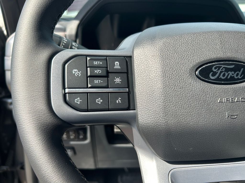 Used 2025 Ford F150 Lariat w/ Bed Utility Package AWD/4WD image 15