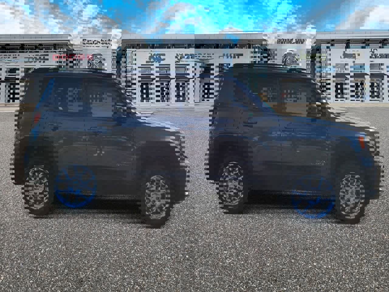 Used 2021 Jeep Renegade Latitude w/ Convenience Group image 9