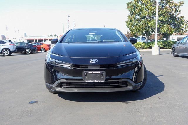 Certified 2024 Toyota Prius LE image 6
