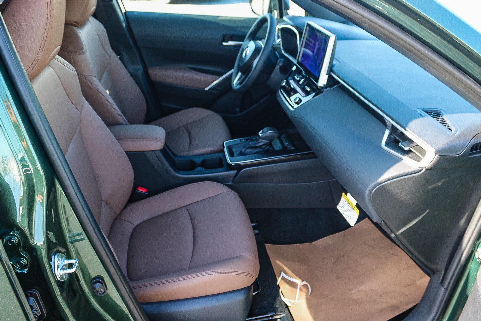 New 2026 Toyota Corolla Cross XLE FWD image 18