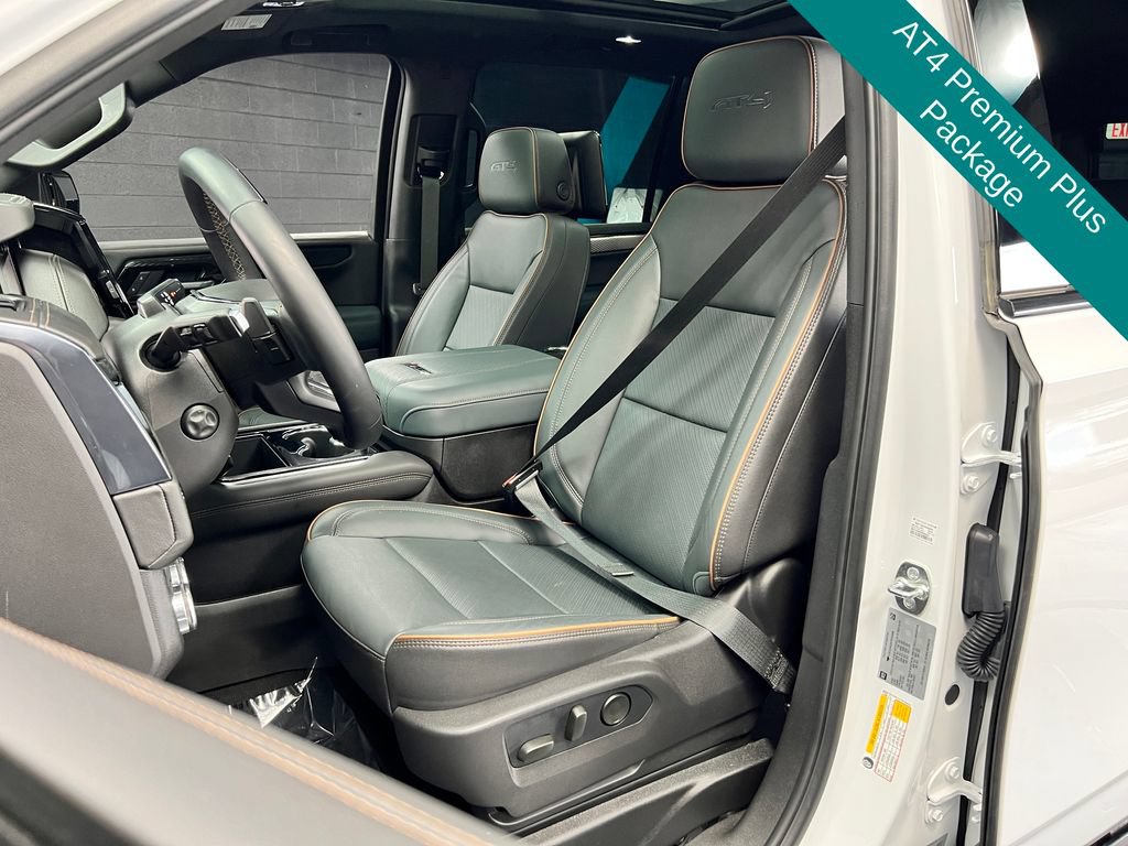 Used 2026 GMC Yukon XL AT4 w/ AT4 Premium Plus Package AWD/4WD image 7