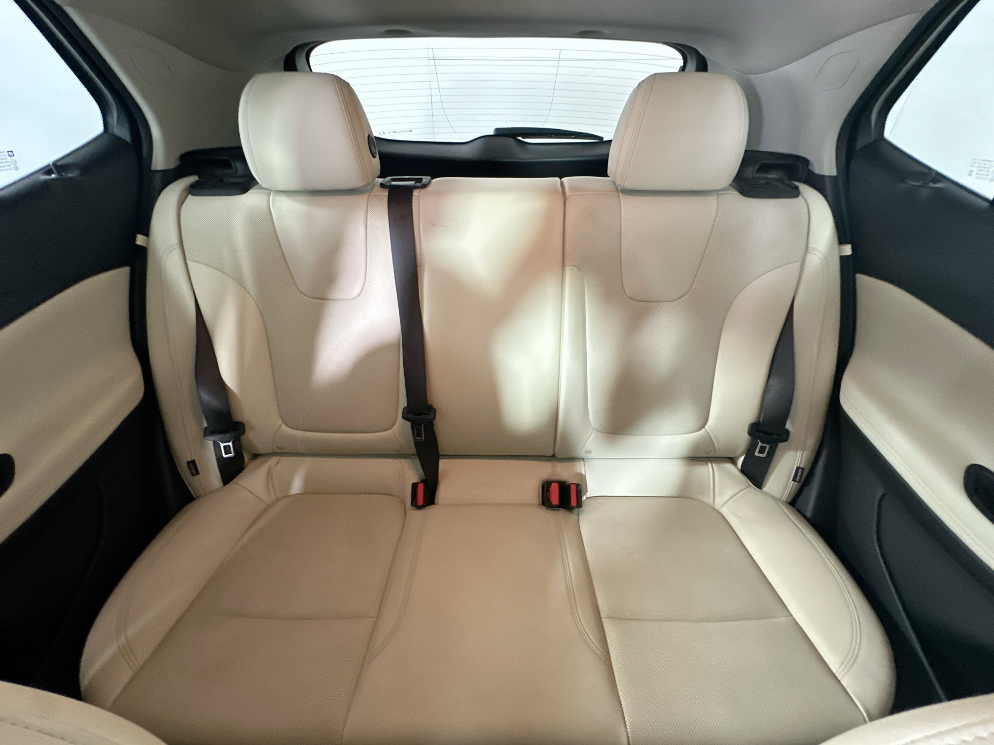 Used 2024 Buick Encore GX Sport Touring w/ Advanced Technology Package FWD image 30