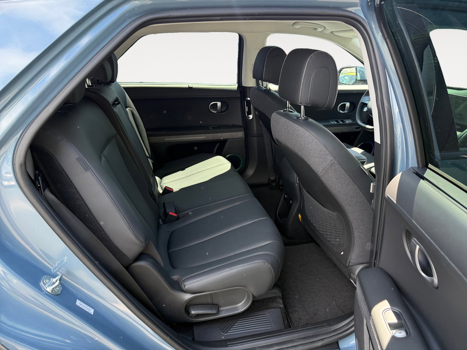 Certified 2024 Hyundai Ioniq 5 Limited RWD image 18