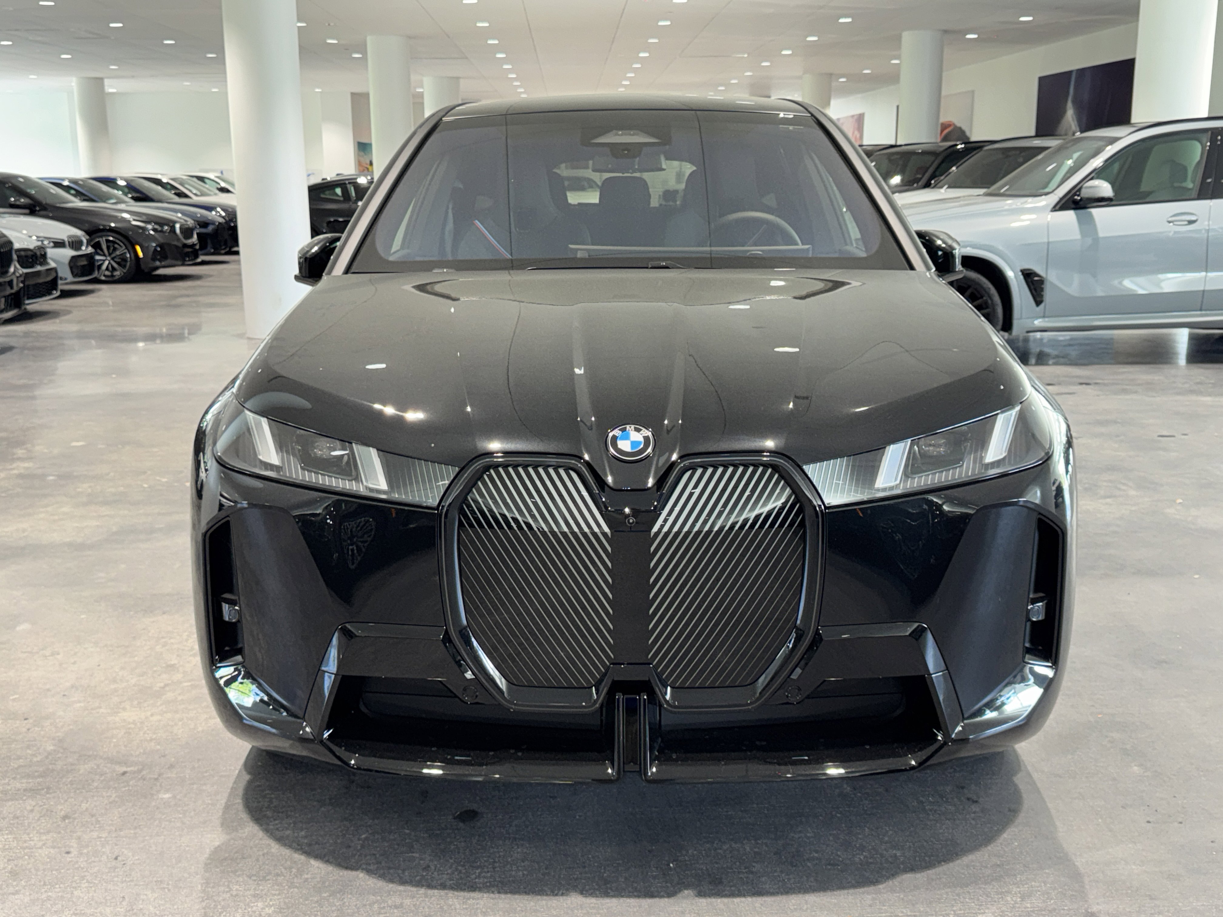 New 2026 BMW iX xDrive60 w/ M Sport Package image 2