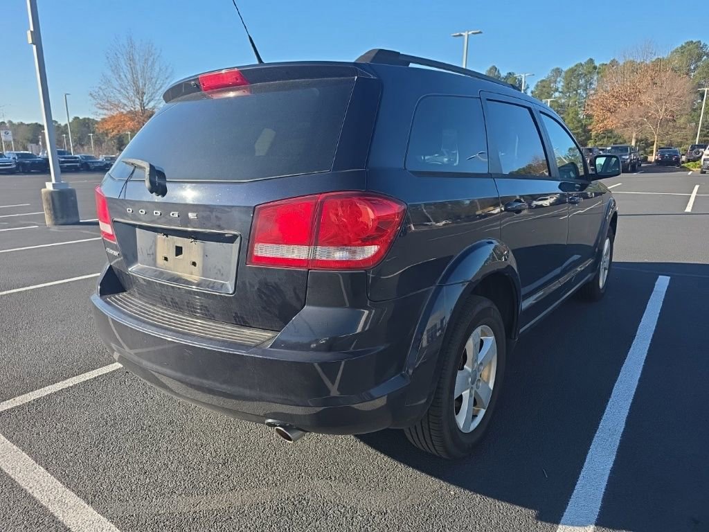 Used 2011 Dodge Journey Mainstreet w/ Sound Group image 9