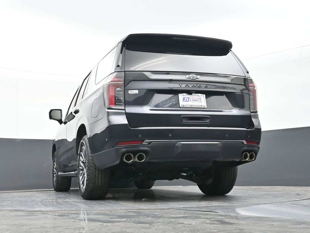 Used 2025 Chevrolet Tahoe Z71 AWD/4WD image 39