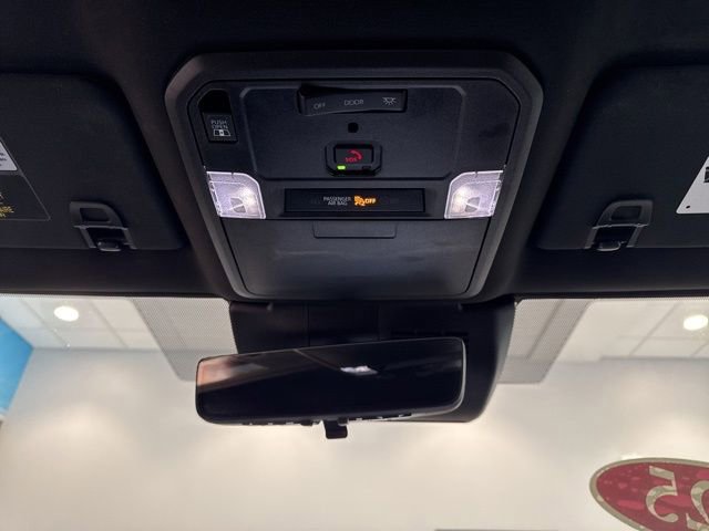 Used 2025 Toyota Tacoma Trailhunter image 37