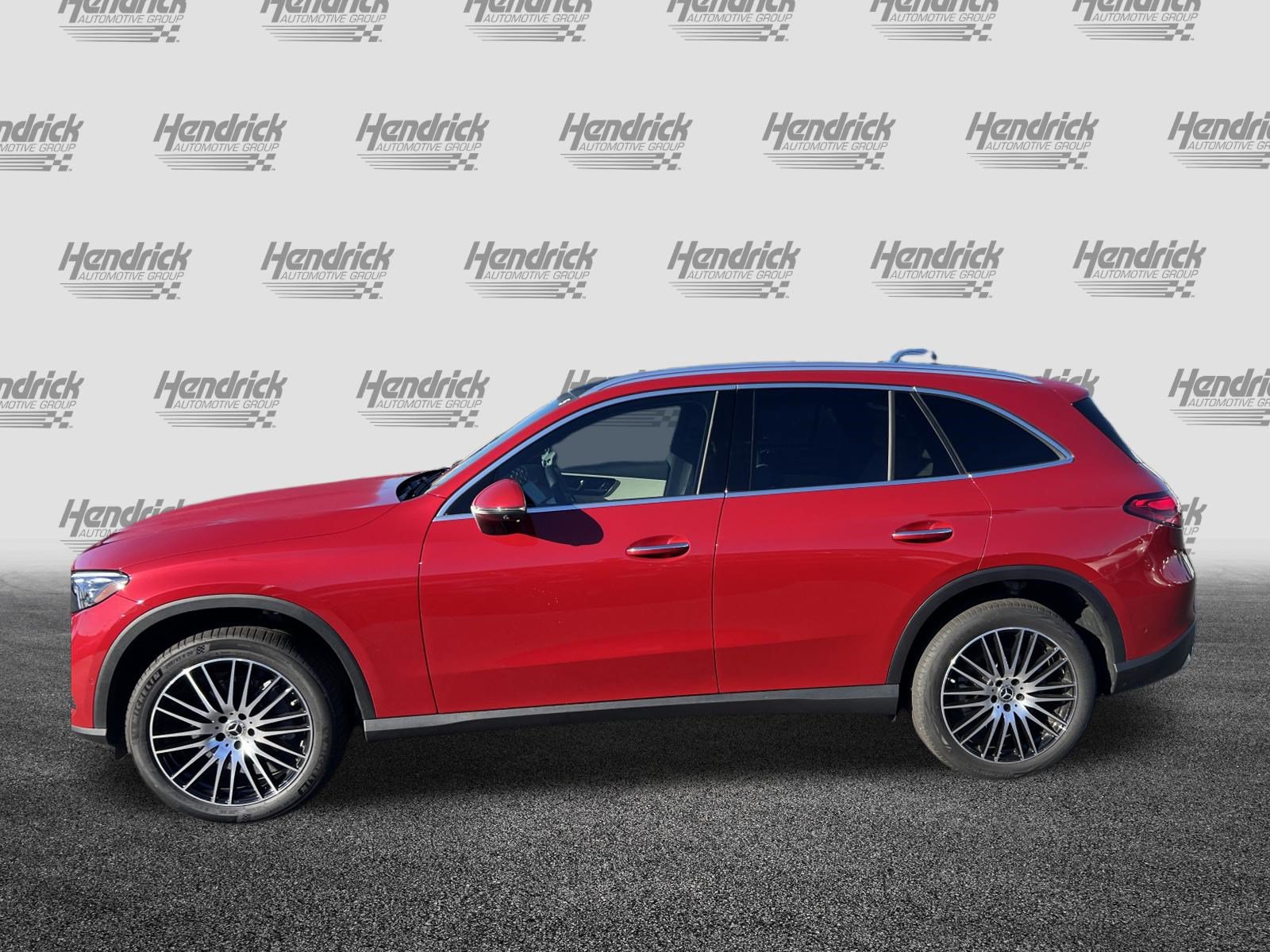 Certified 2026 Mercedes-Benz GLC 300 image 8