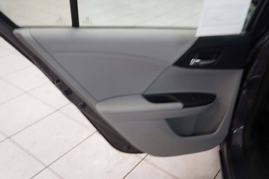 Used 2015 Honda Accord EX-L image 20