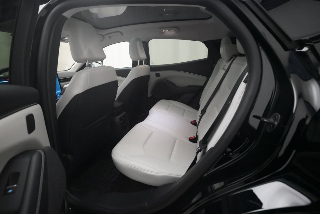 Used 2025 Ford Mustang Mach-E Premium w/ Interior Protection Package AWD/4WD image 16