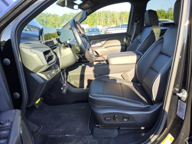 Used 2026 Chevrolet Silverado EV LT AWD/4WD image 14
