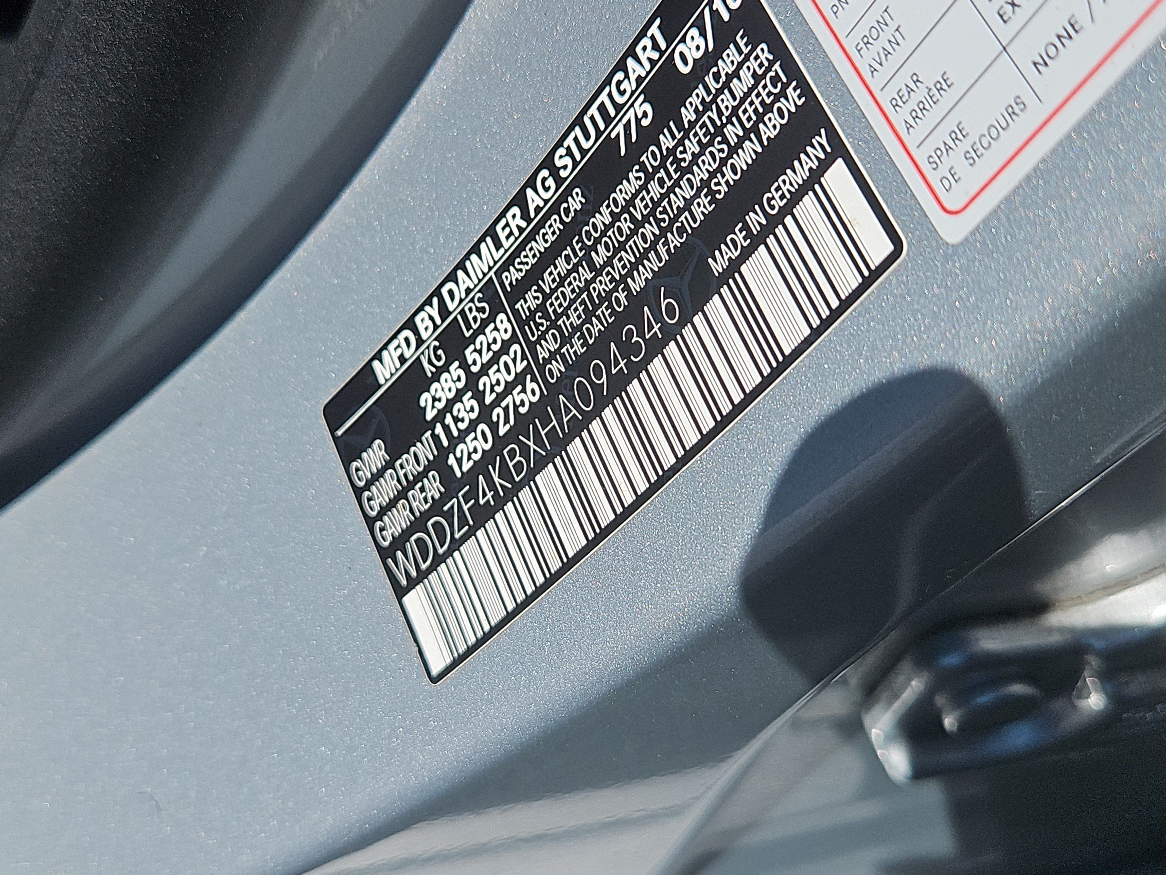 Used 2017 Mercedes-Benz E 300 4MATIC image 7