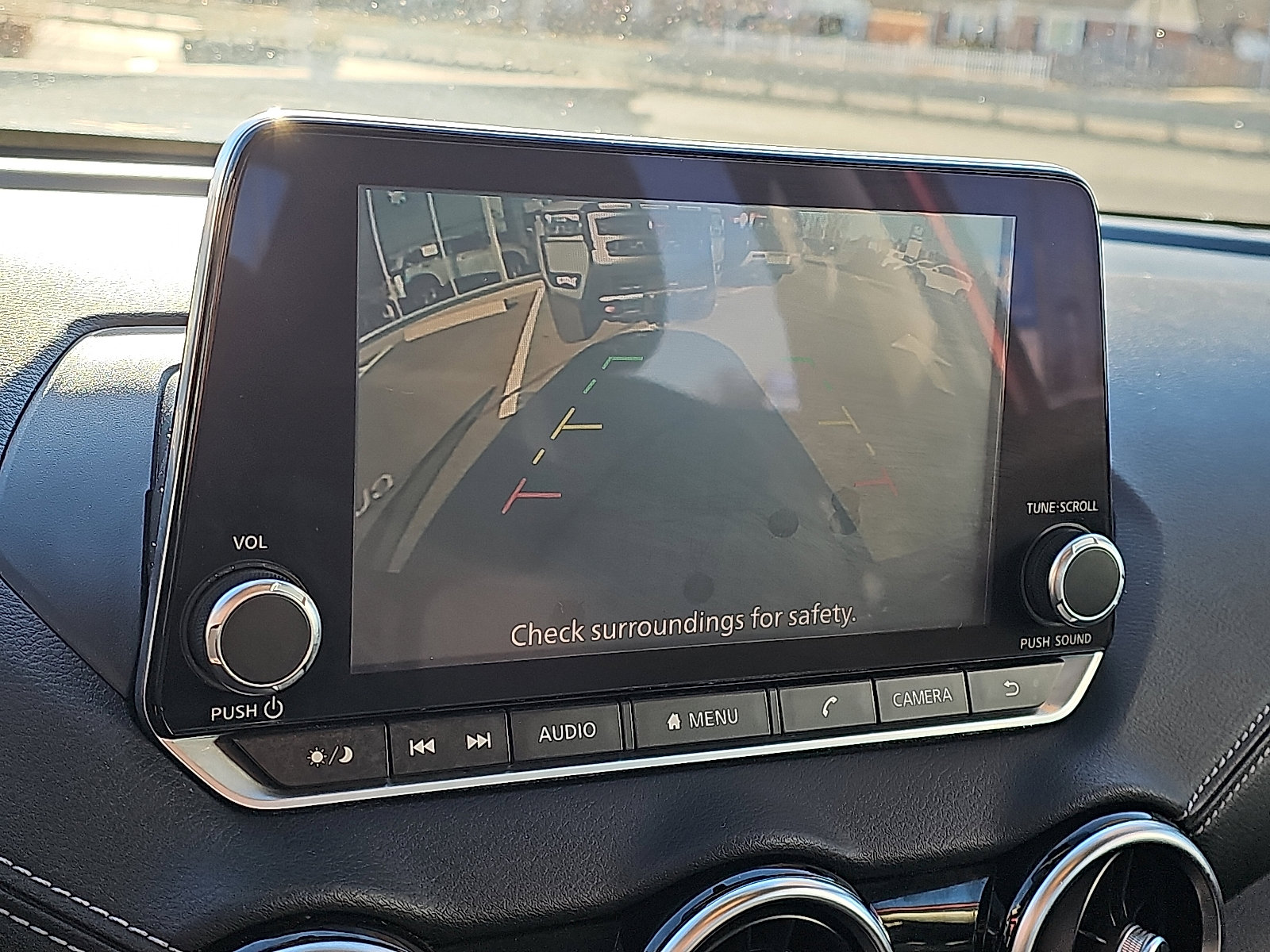 Used 2020 Nissan Sentra SV image 18