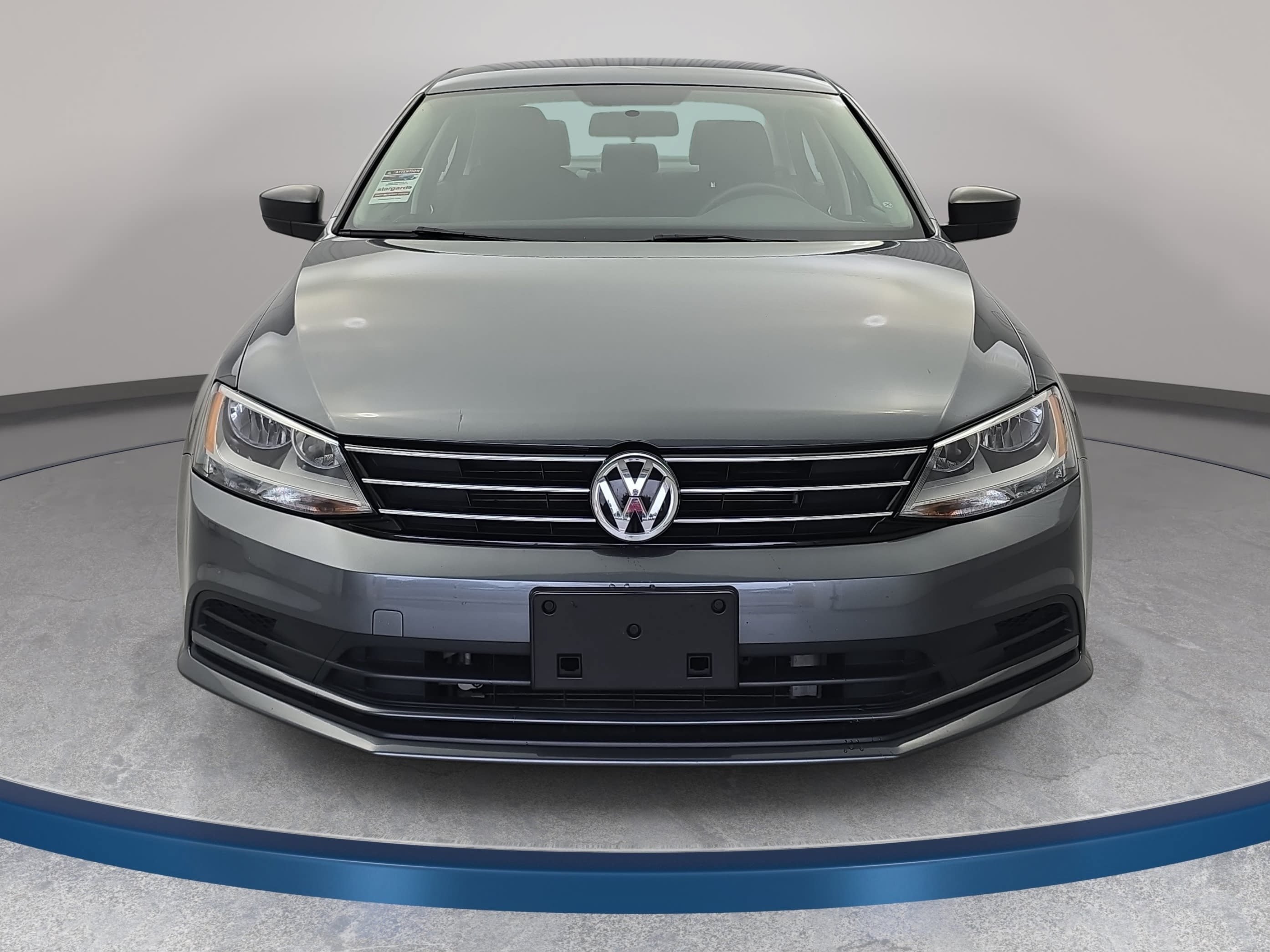 Used 2016 Volkswagen Jetta SE FWD image 2