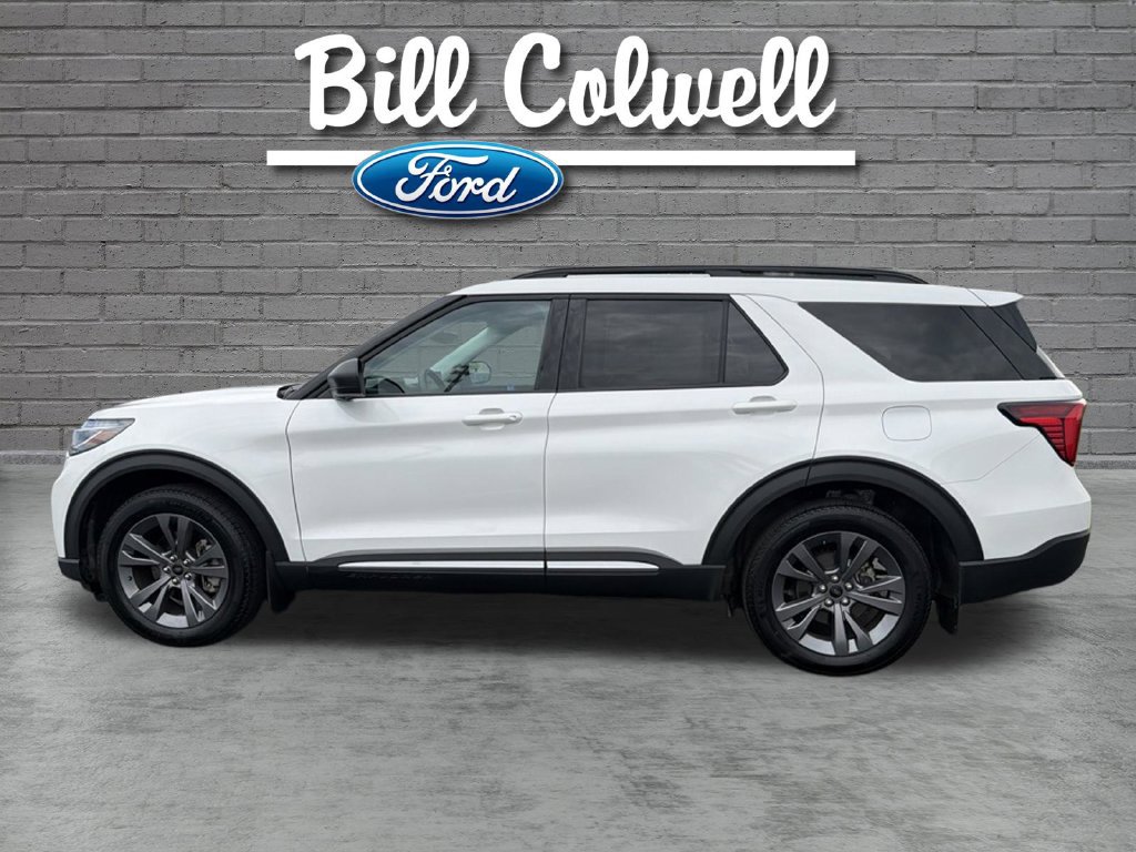 Certified 2025 Ford Explorer Active w/ Active Comfort Package AWD/4WD image 7