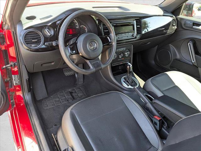 Used 2015 Volkswagen Beetle 1.8T FWD image 14
