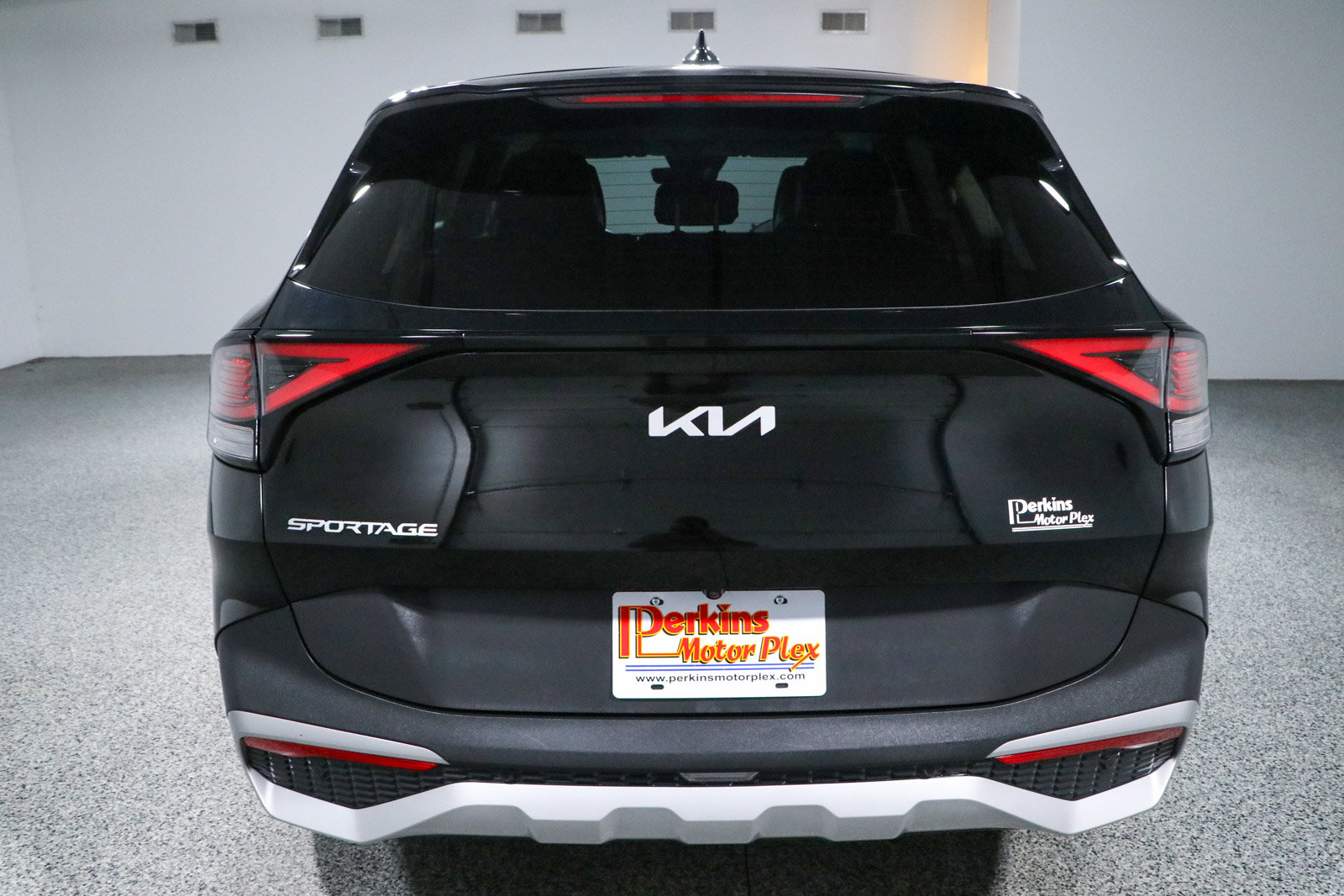 Used 2023 Kia Sportage EX FWD image 8