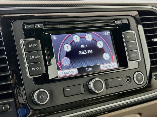 Used 2013 Volkswagen Beetle Turbo FWD image 15