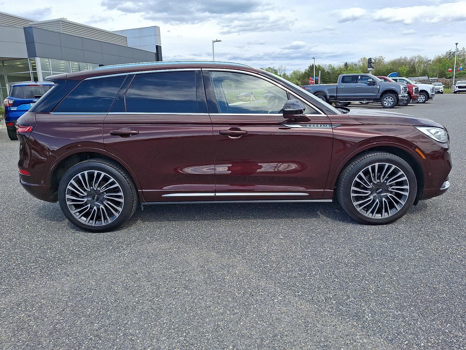 Used 2020 Lincoln Corsair Reserve w/ Equipment Group 202A AWD/4WD image 7