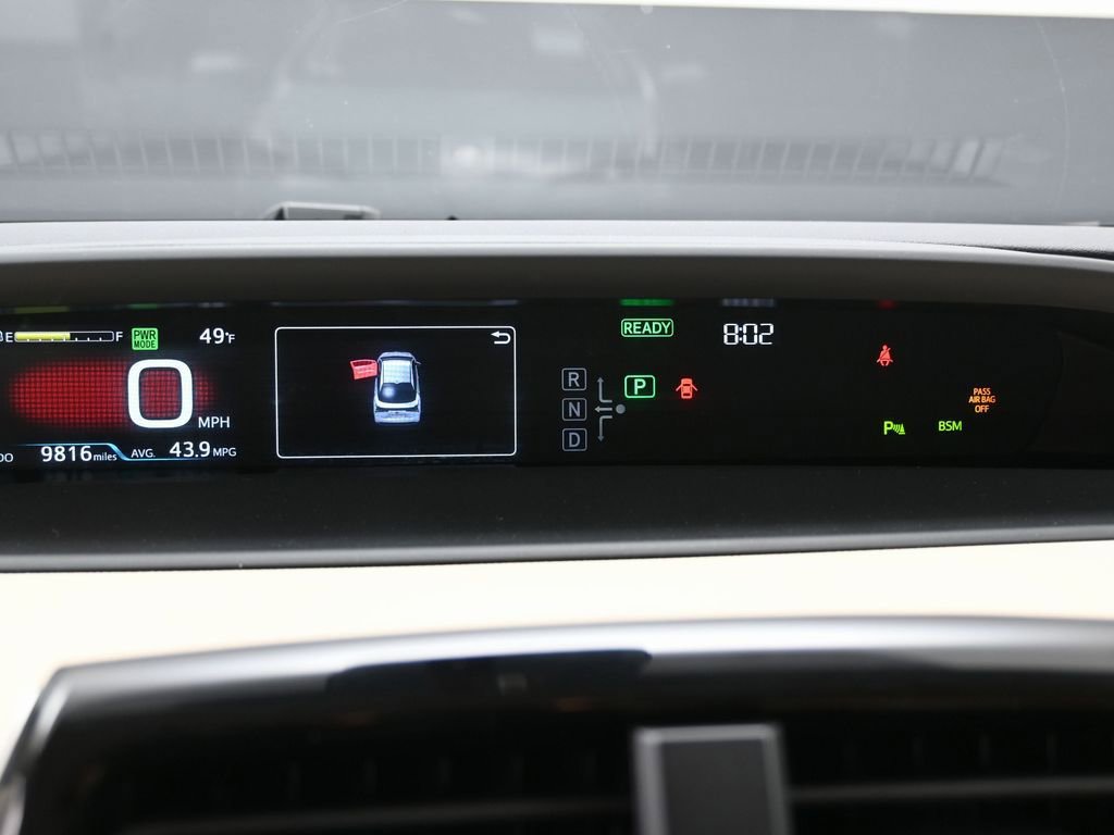 Used 2019 Toyota Prius LE image 25