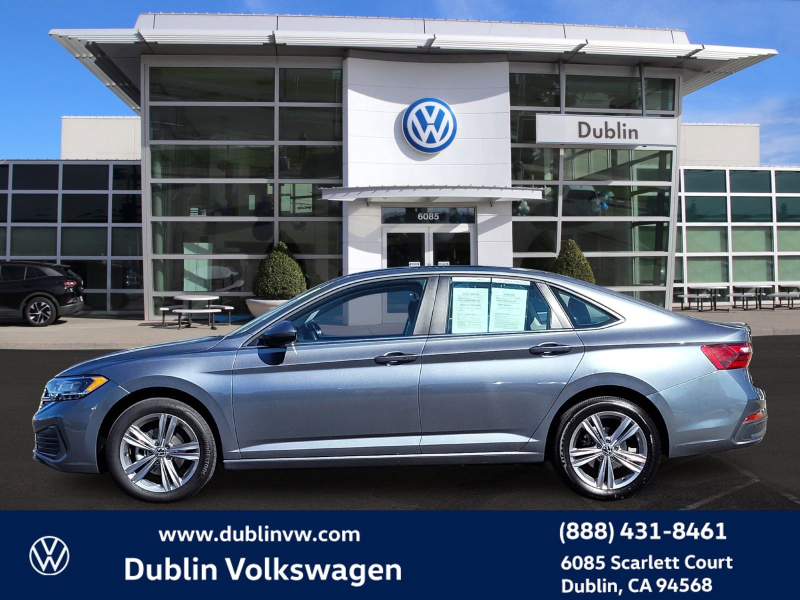 Used 2024 Volkswagen Jetta SE image 7