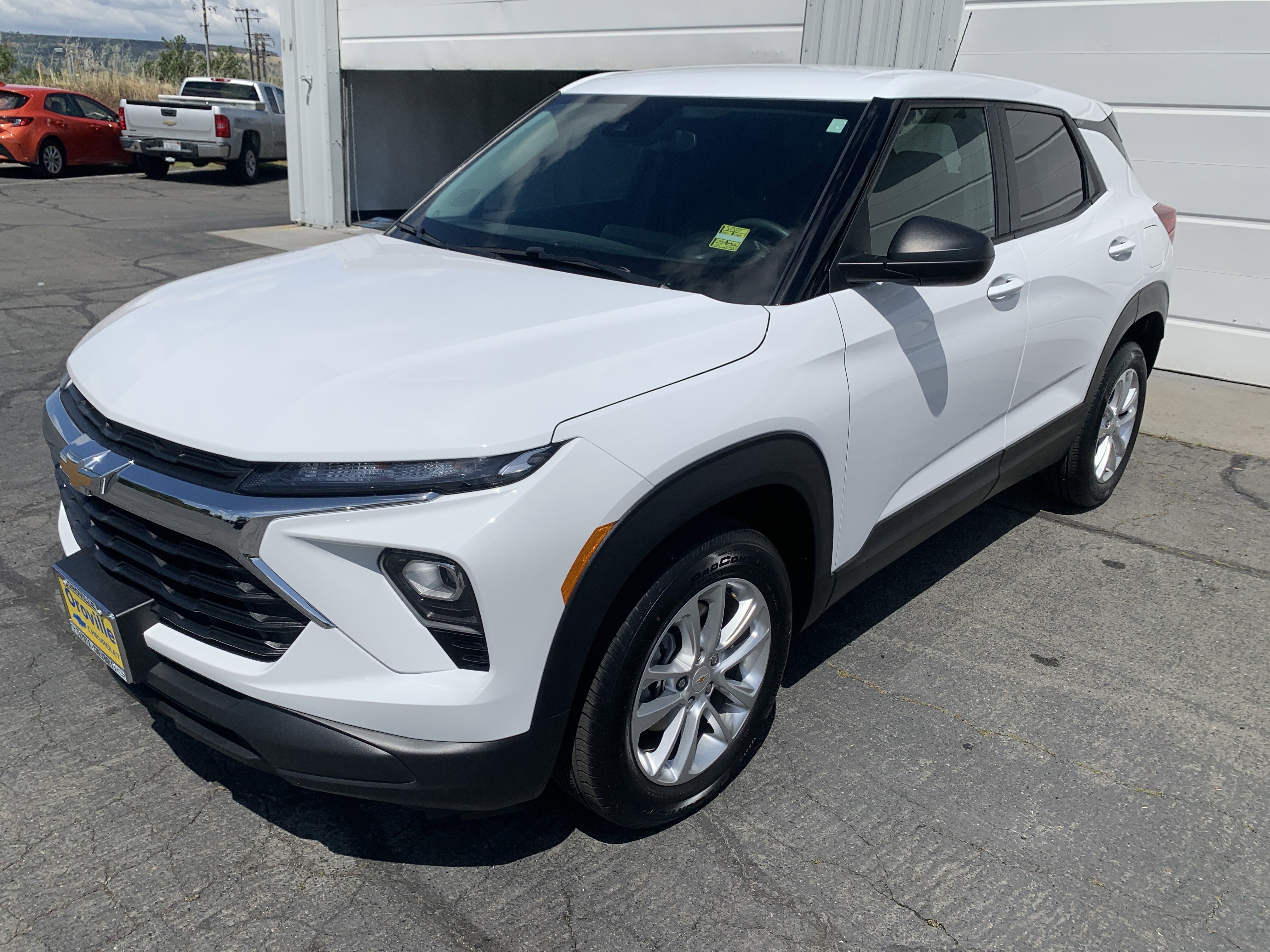 Used 2025 Chevrolet TrailBlazer LS w/ LS Convenience Package