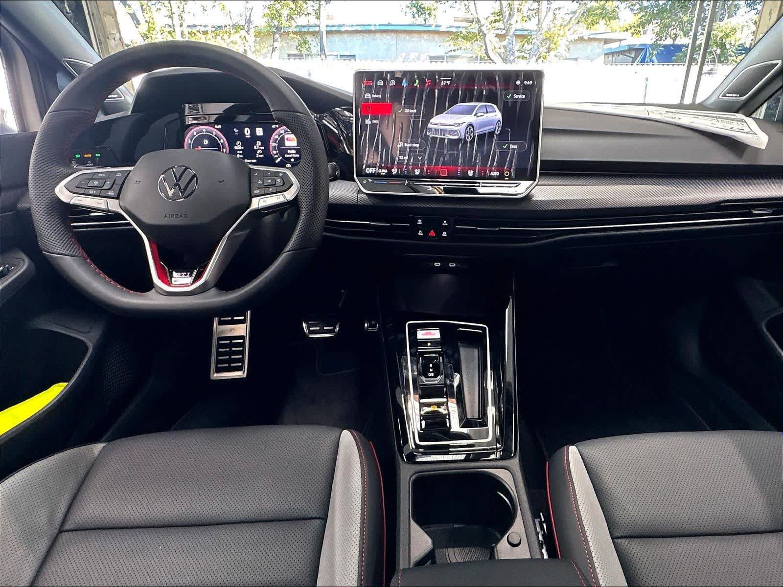 New 2026 Volkswagen GTI SE FWD image 5