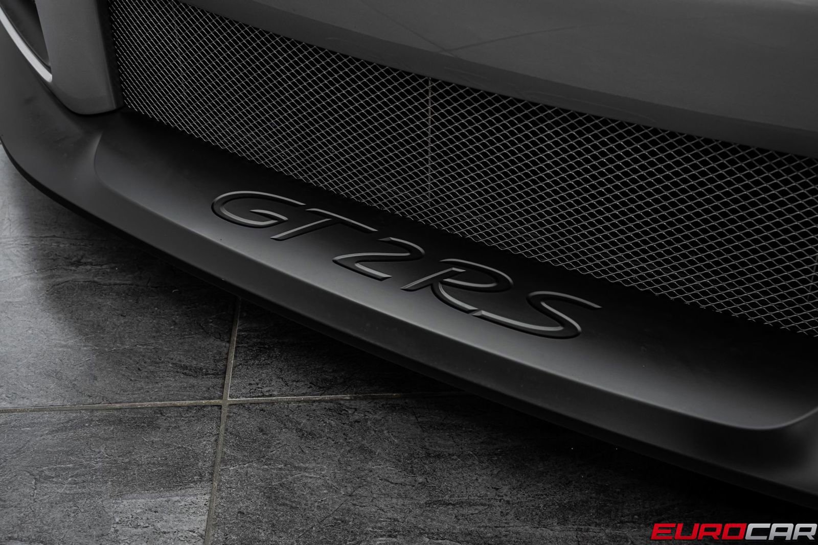 Used 2018 Porsche 911 GT2 RS image 12